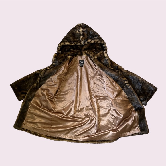 HOODED BROWN FAUX FUR COAT - Picture 3 of 6